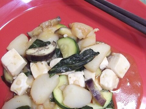 豆腐と野菜のタイ風炒め